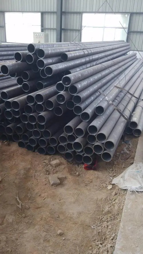 信阳8162结构用无缝钢管