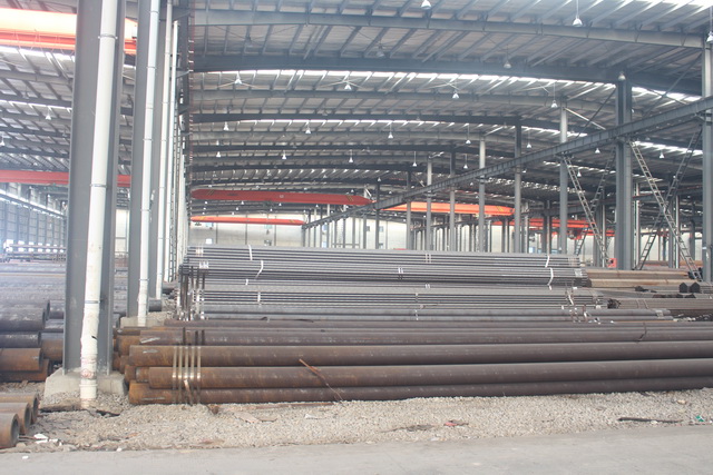 信阳厚壁小口径无缝钢管