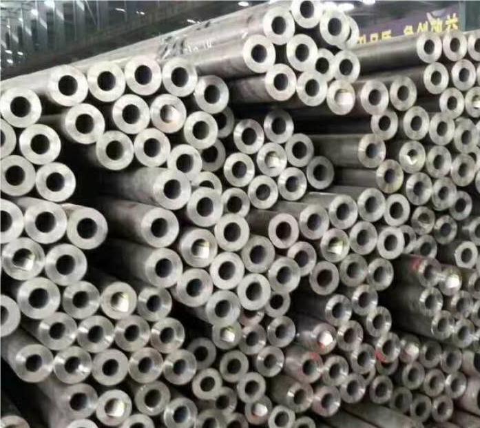 信阳GB8162结构用无缝钢管