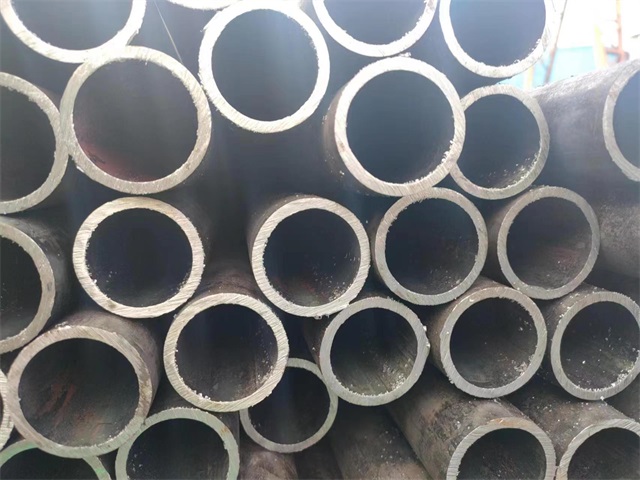 信阳27simn无缝钢管厂