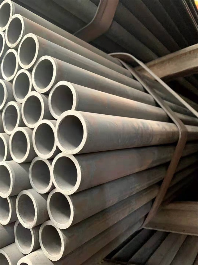 信阳35#结构无缝钢管