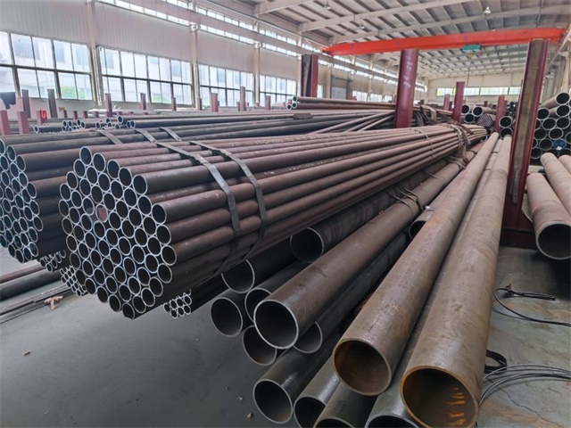 信阳12cr1movg高压无缝钢管