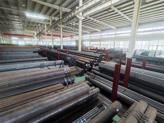 信阳15CrMoG高压锅炉用无缝钢管