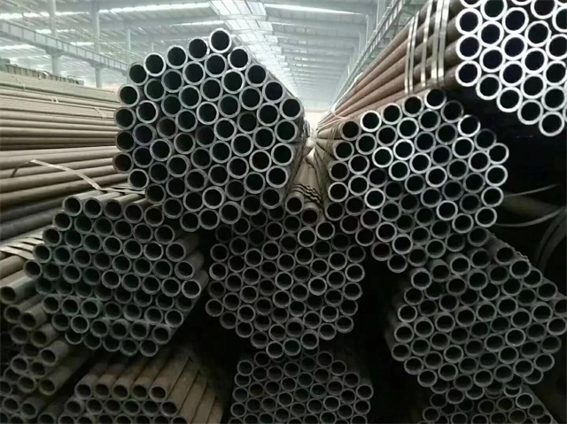 信阳20#石油裂化用无缝钢管